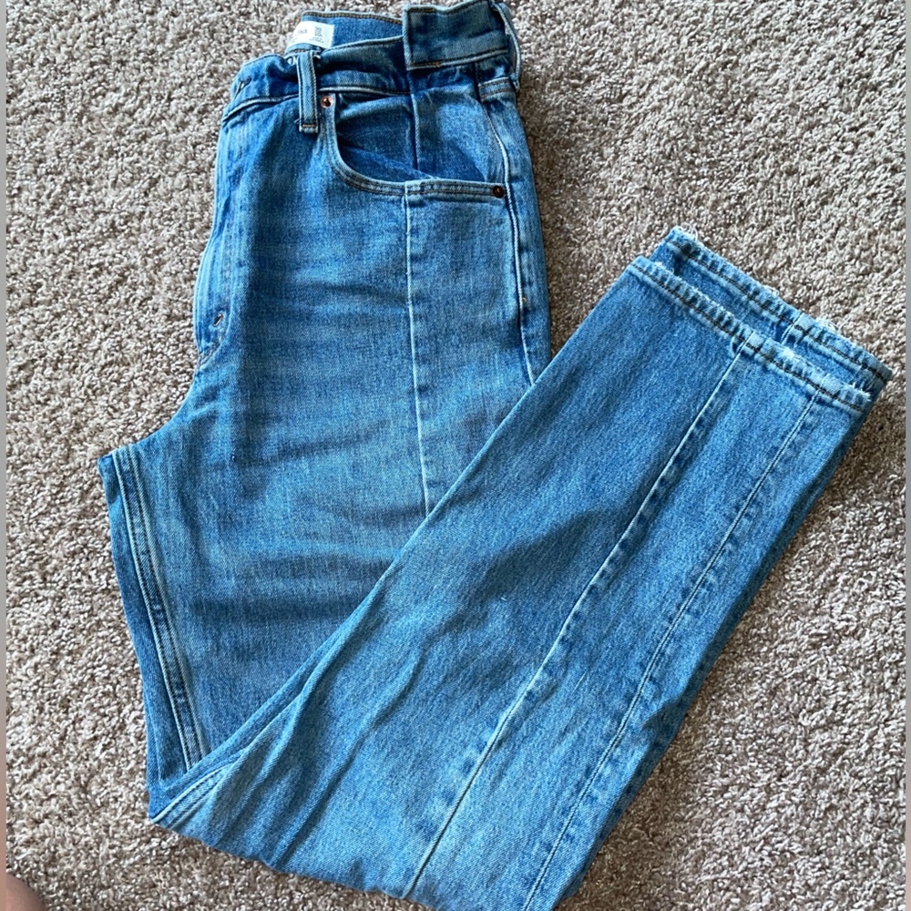 Abercrombie size 30 90’s curve love slim straight ultra highrise jeans